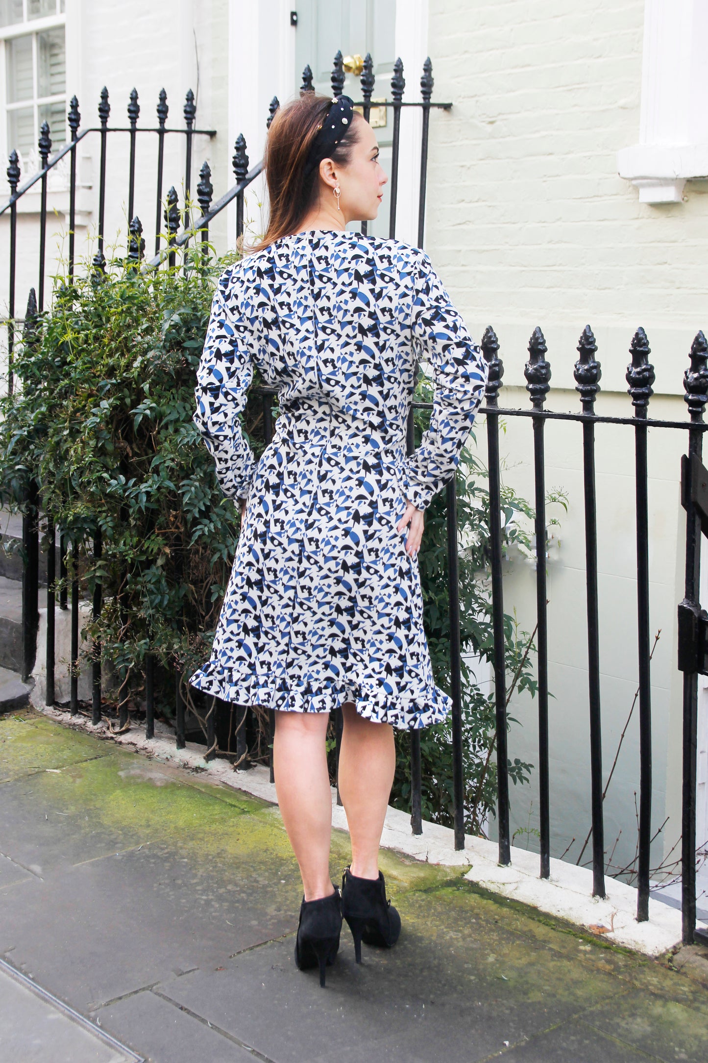 Aveline Dresss - Blue and White Print Shift Dress