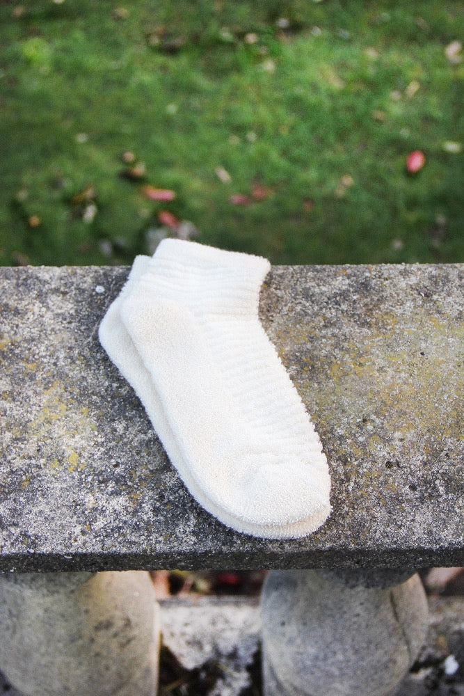 ivory colour women's socks