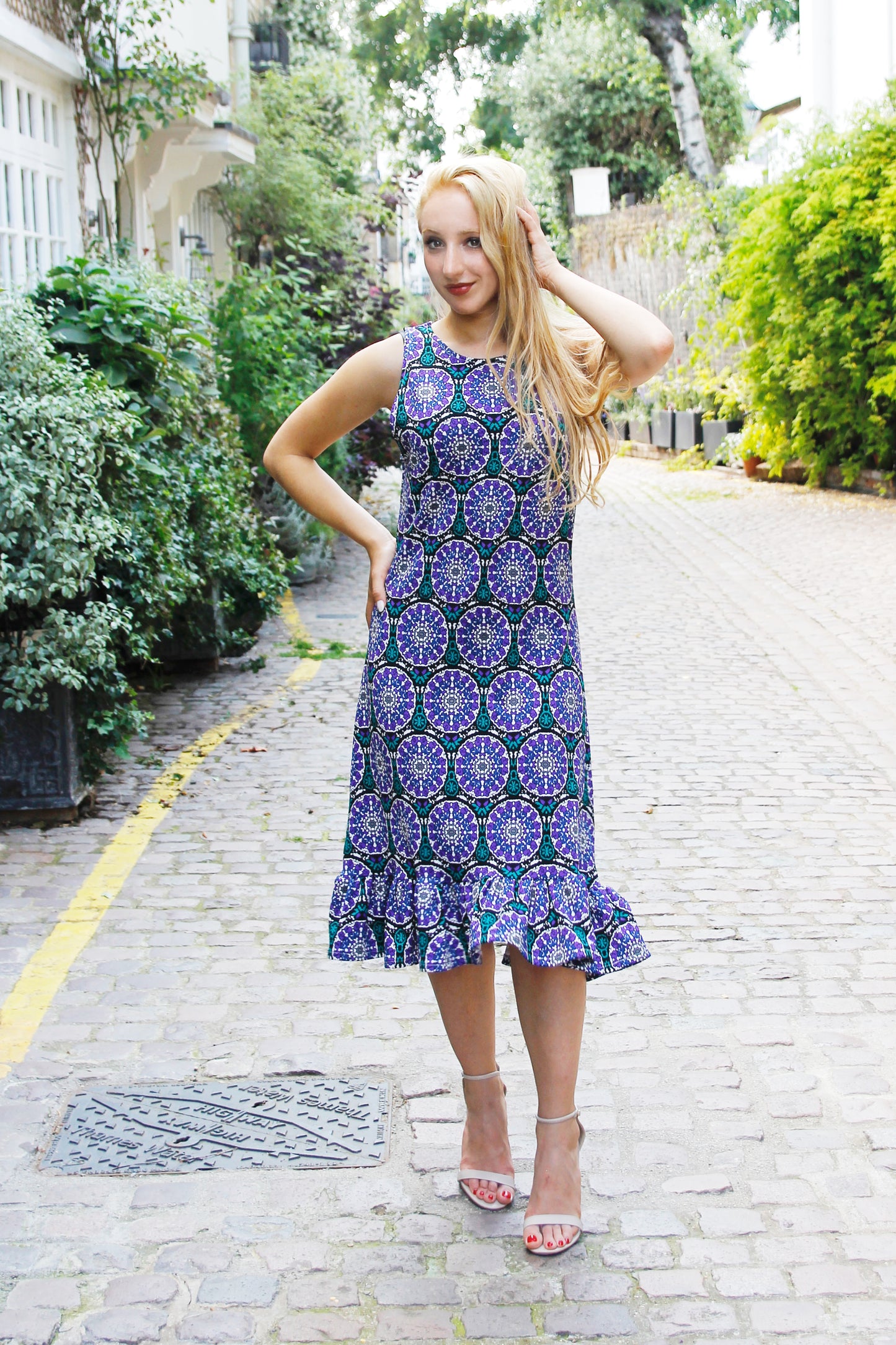 Nelly - Bold Print Jersey Dress