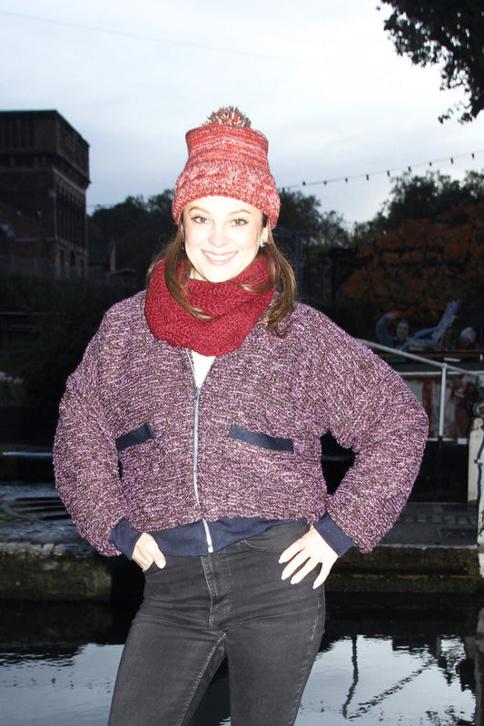 woolly hat, beanie hat, pom pom hat, red knitted hat, red beanie hat